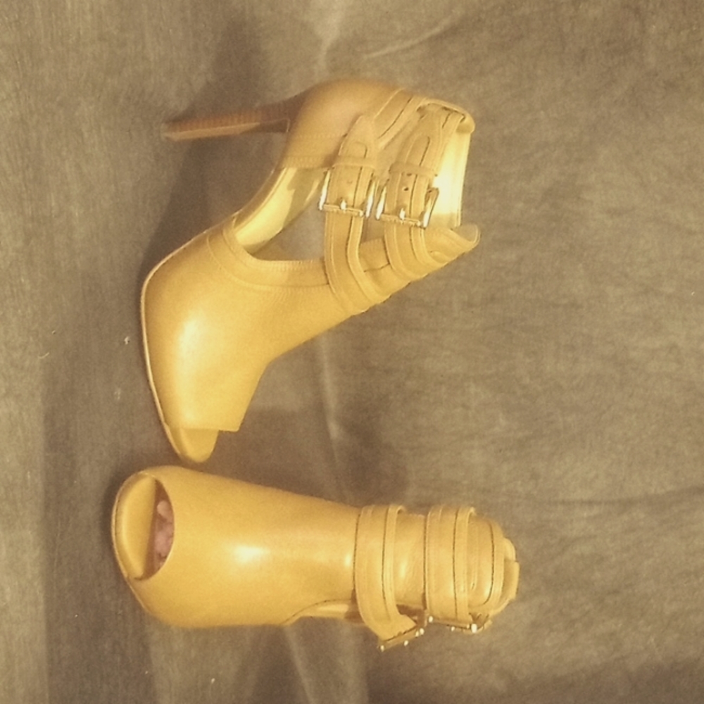 Michael kors high heels